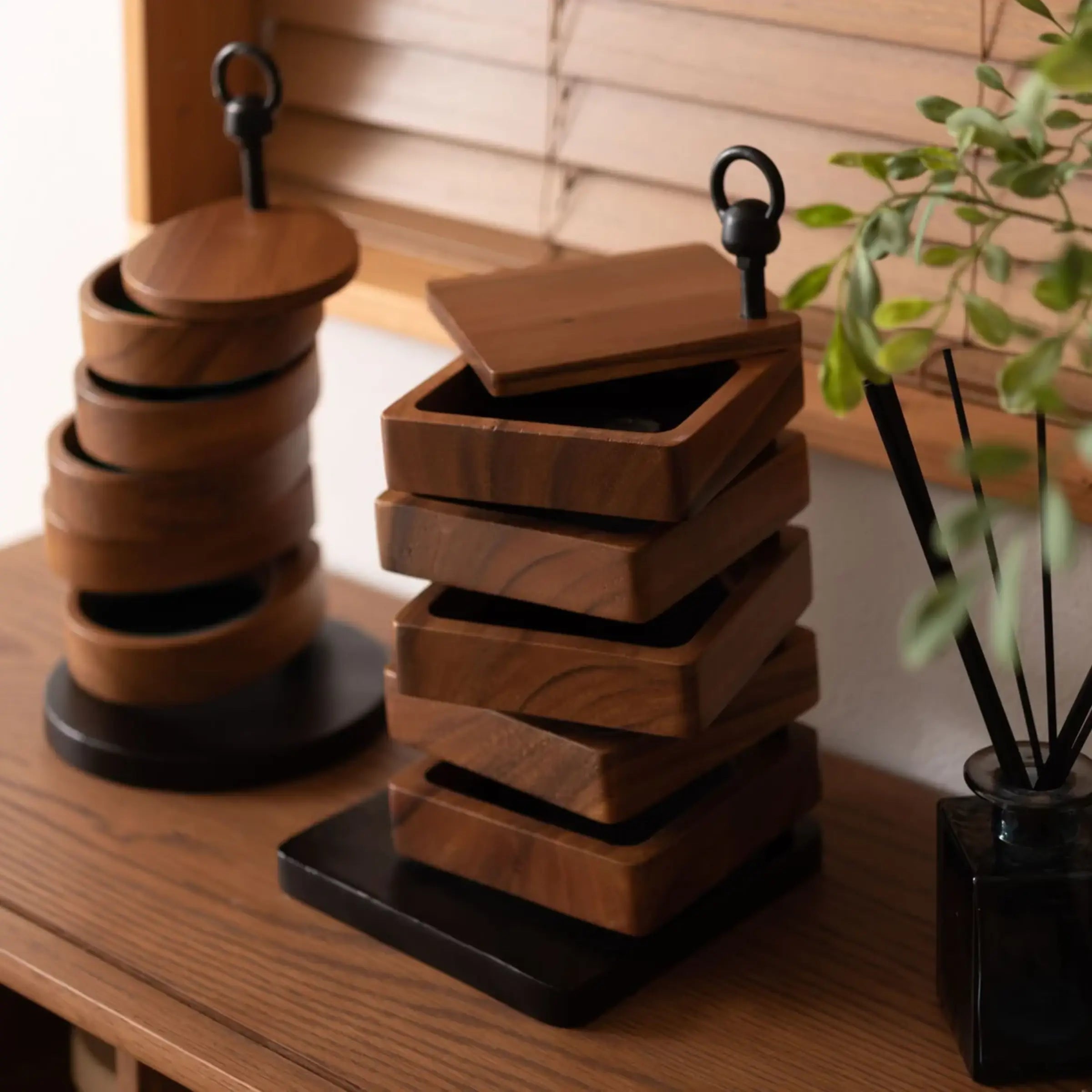 アクセサリーケース 小物入れ 小物収納 雑貨入れ 天然木 回転式 収納ケース アクセサリーケース