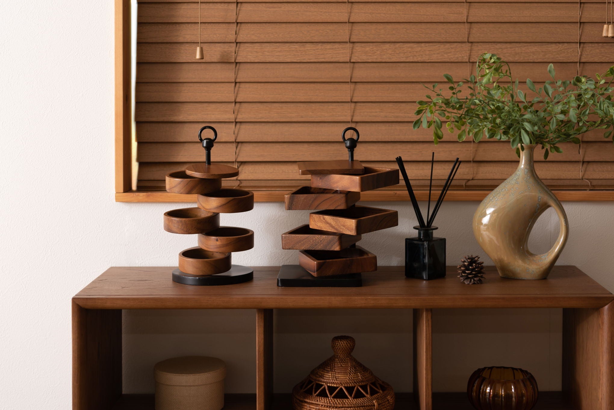 アクセサリーケース 小物入れ 小物収納 雑貨入れ 天然木 回転式 収納ケース アクセサリーケース