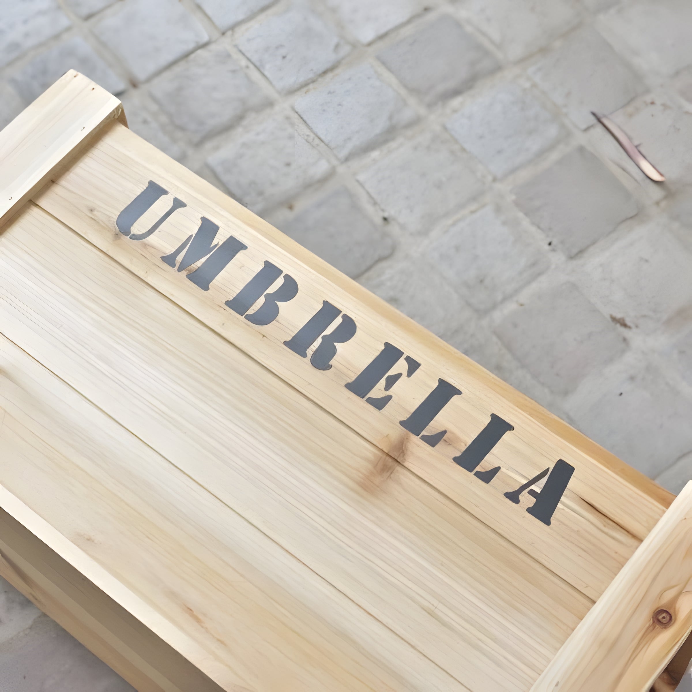 傘立て アンブレラスタンド 木製 天然木 2本 4本 6本 傘たて 傘置き 傘入れ 完成品 アンティーク 長傘 玄関 高見え 高級感