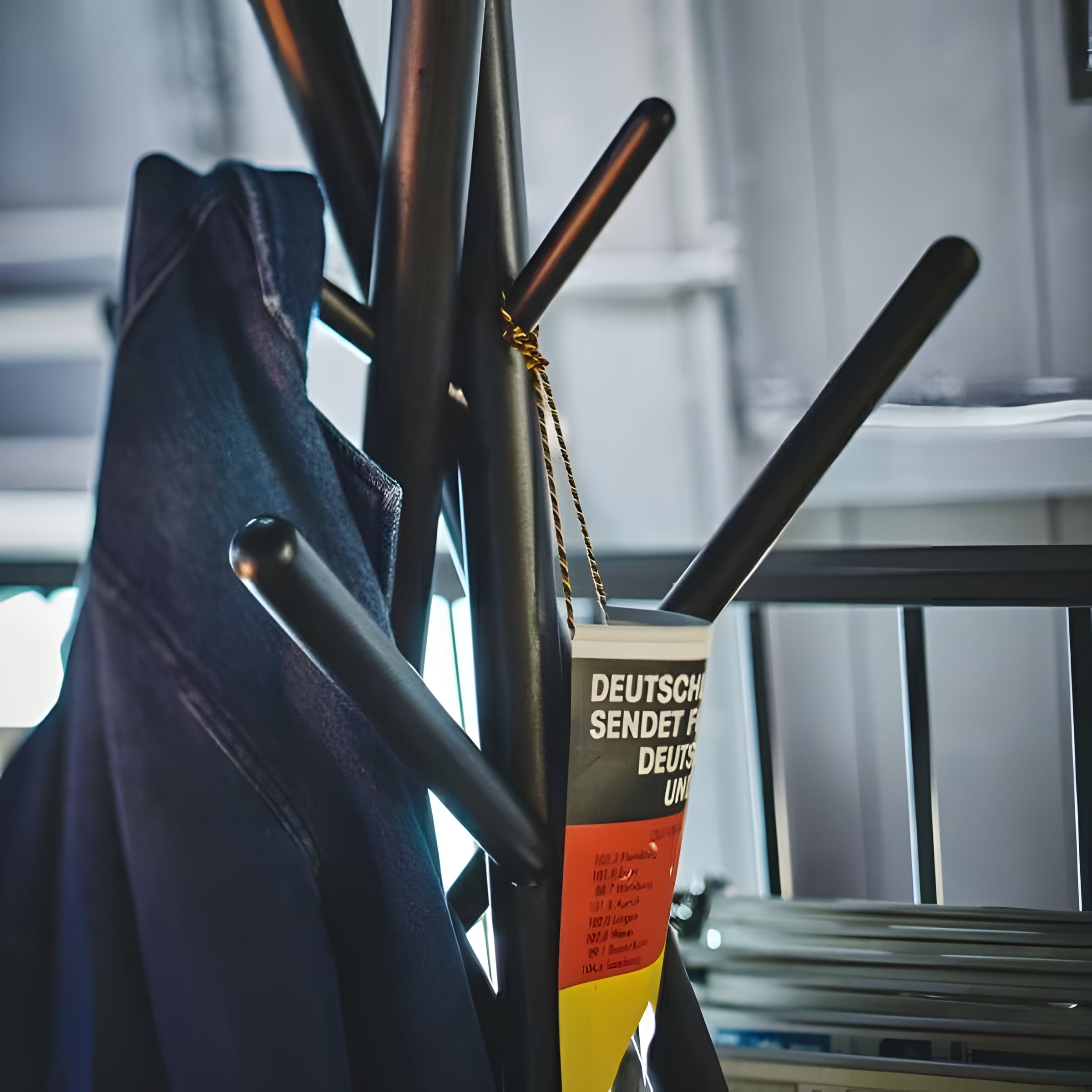 コートハンガー ポールハンガー 木製 天然木  帽子掛け 洋服掛け 収納 シンプル ハットツリー ハンガーポール ナチュラル 高見え